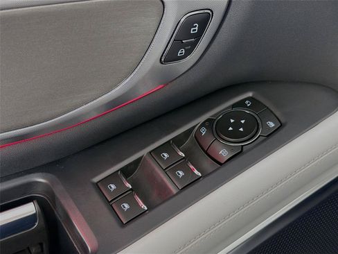 Used 2025 Ford Expedition Platinum AWD/4WD image 24
