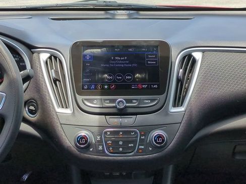 Used 2024 Chevrolet Malibu LT FWD image 17