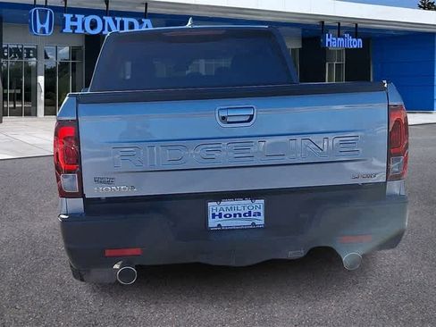 Certified 2025 Honda Ridgeline Sport image 7