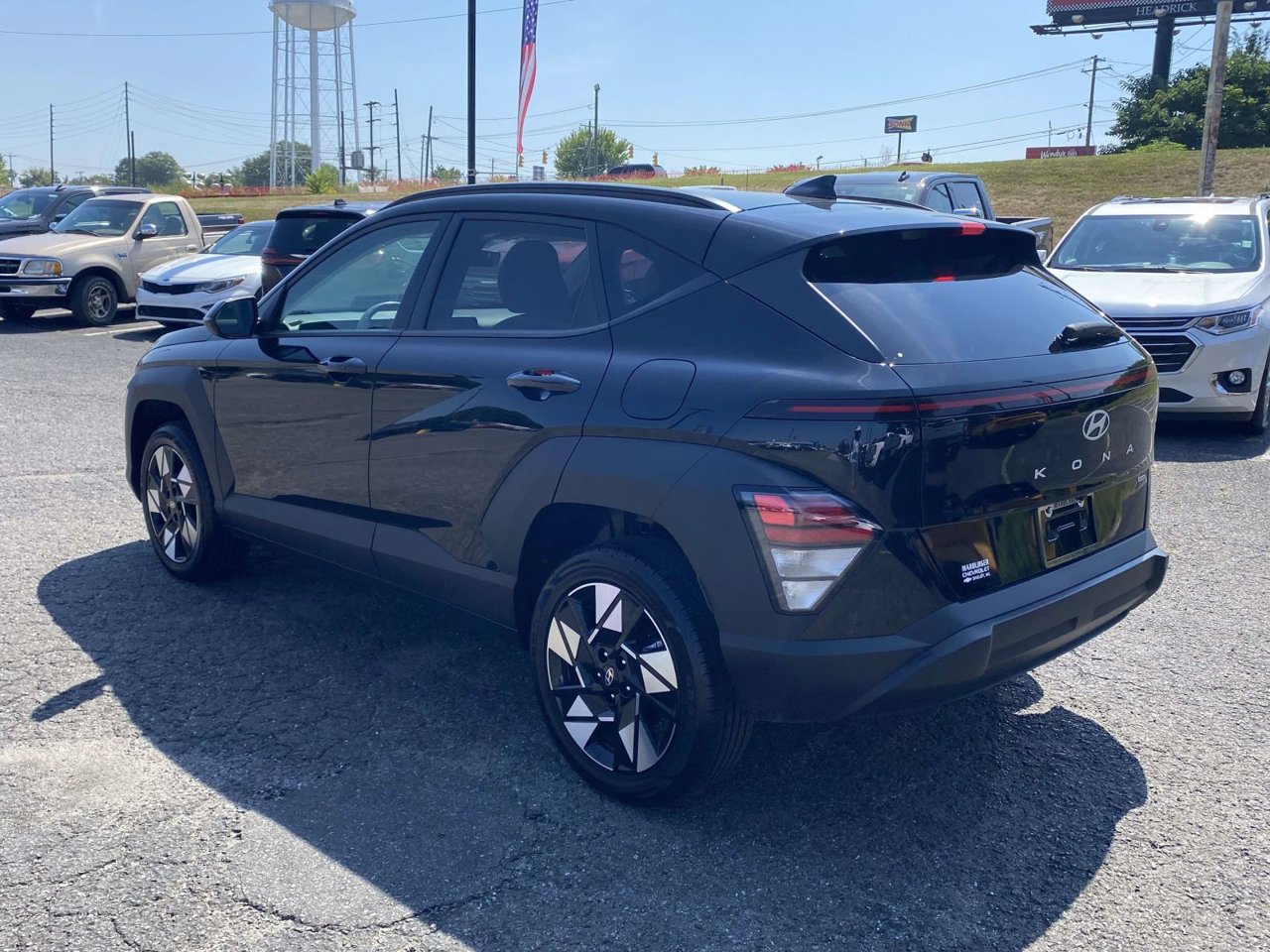 Used 2025 Hyundai Kona SEL AWD/4WD image 4