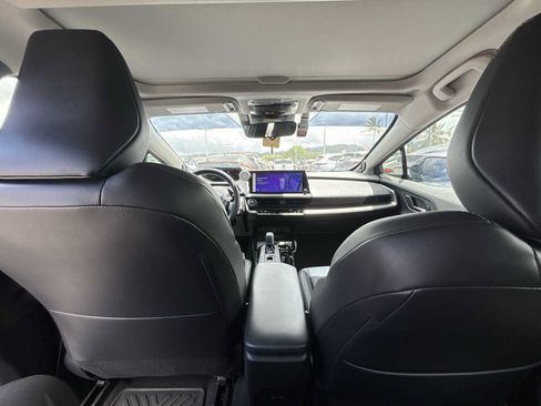 Used 2023 Toyota Prius Limited FWD image 22