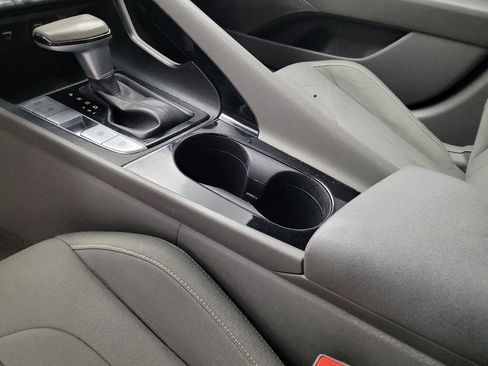 Used 2023 Hyundai Elantra SEL w/ Convenience Package image 26