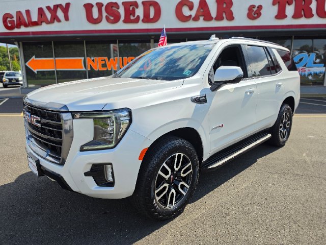 Used 2024 GMC Yukon AT4 AWD/4WD image 3