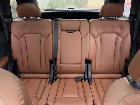 Used 2025 Audi Q7 3.0T Prestige image 28