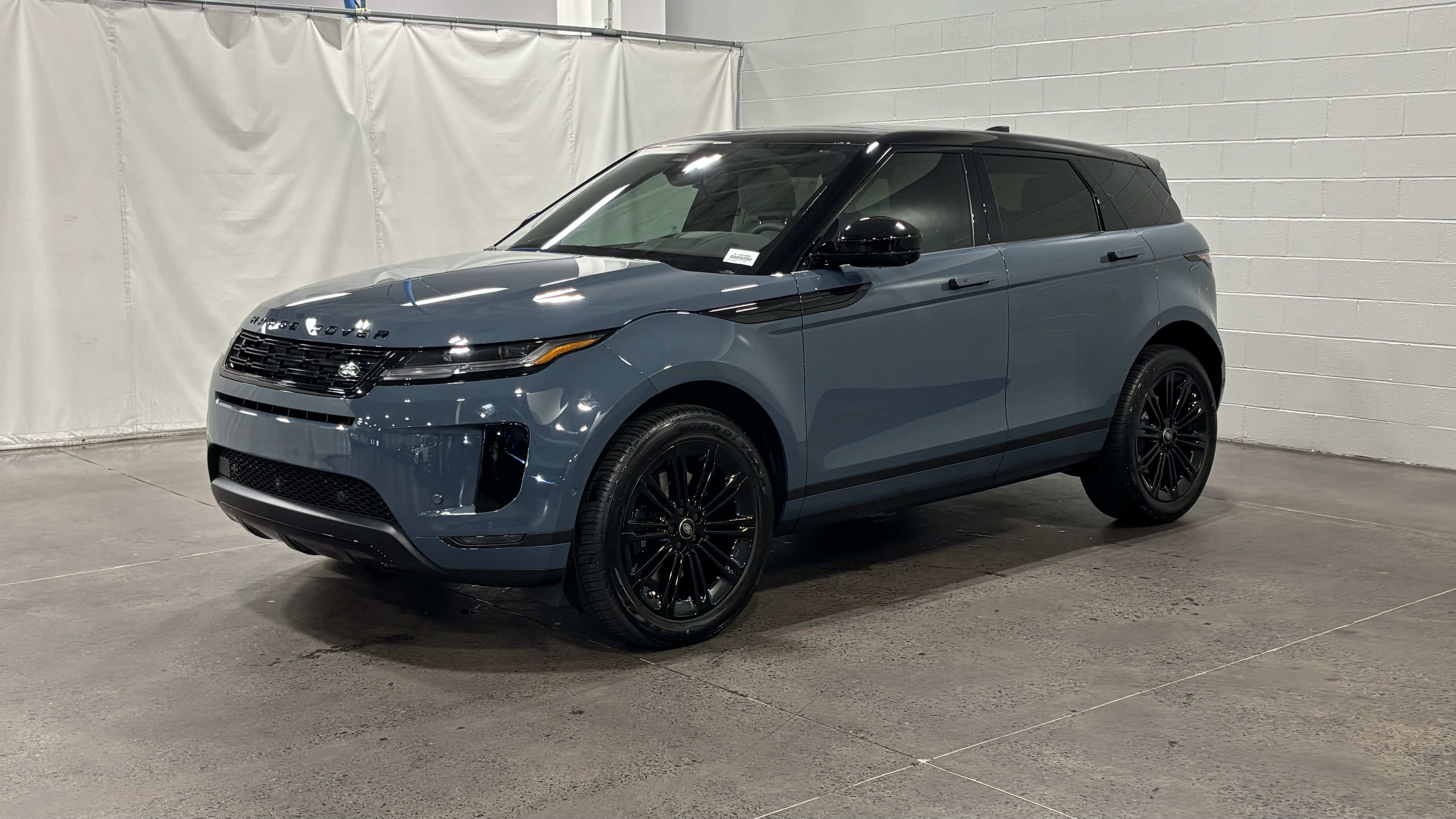 New 2026 Land Rover Range Rover Evoque S AWD/4WD image 1
