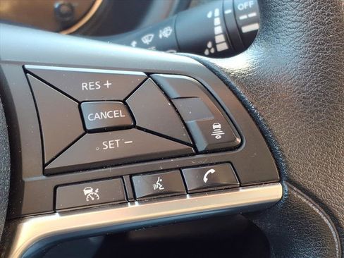 Used 2023 Nissan Kicks SV image 20