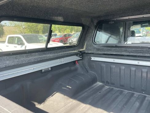 Used 2022 Nissan Frontier Pro-X w/ Pro-X Premium Package image 9