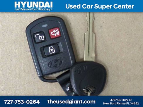 Used 2004 Hyundai Santa Fe GLS FWD image 25