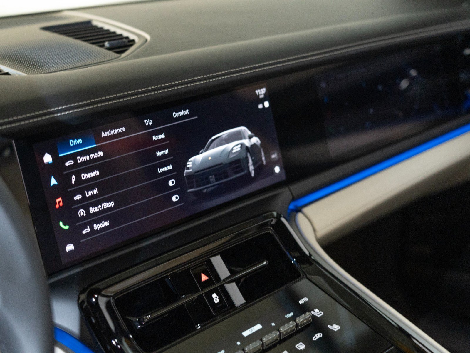 Certified 2026 Porsche Panamera 4 AWD/4WD image 19