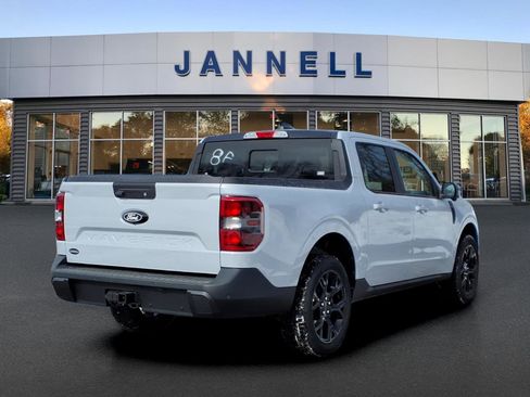 New 2026 Ford Maverick Lariat w/ Black Appearance Package image 3
