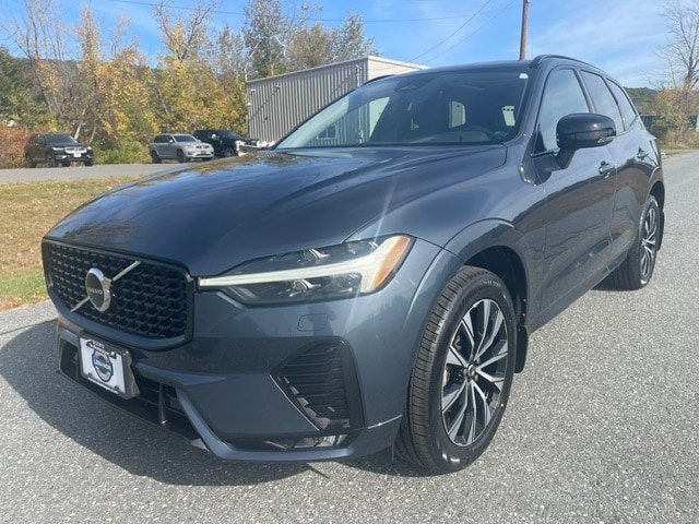 Used 2024 Volvo XC60 B5 Core w/ Protection Package Premier AWD/4WD image 1