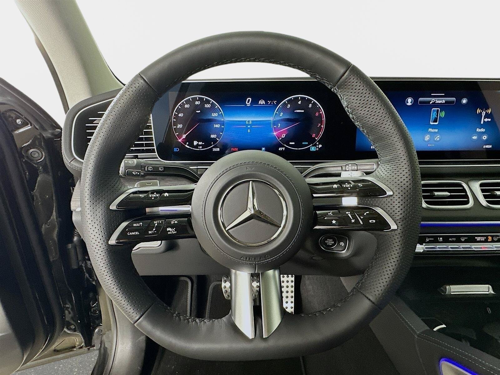 Used 2026 Mercedes-Benz GLS 450 4MATIC image 11