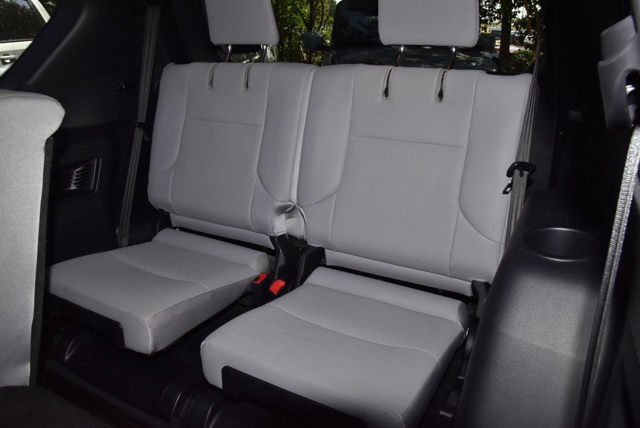 Used 2023 Lexus GX 460 w/ Black Line Special Edition AWD/4WD image 15