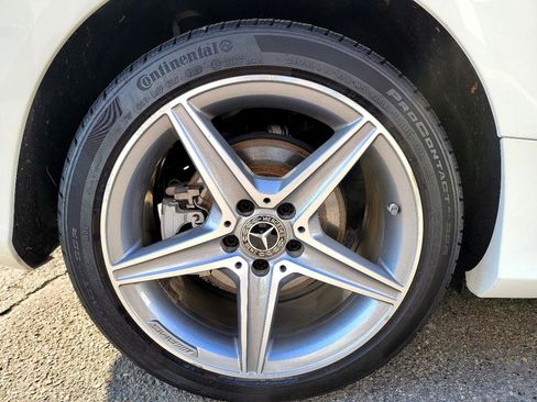 Used 2018 Mercedes-Benz C 300 4MATIC Cabriolet image 24