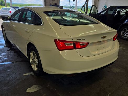 Used 2023 Chevrolet Malibu LS FWD image 4