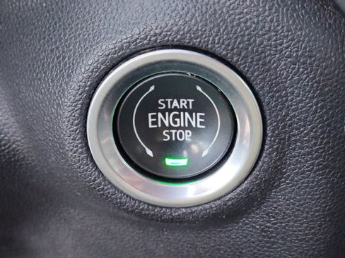 Used 2022 Chevrolet Silverado 1500 LT Trail Boss image 31