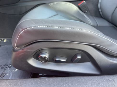 Certified 2023 Chevrolet Corvette Stingray Preferred Conv w/ 2LT image 17