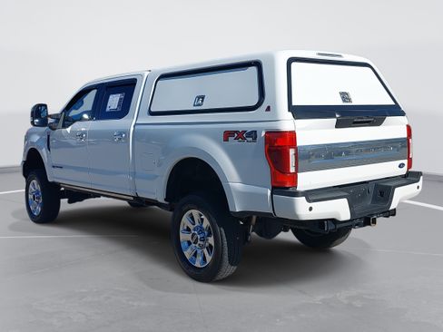 Used 2022 Ford F250 Platinum w/ FX4 Off-Road Package image 7