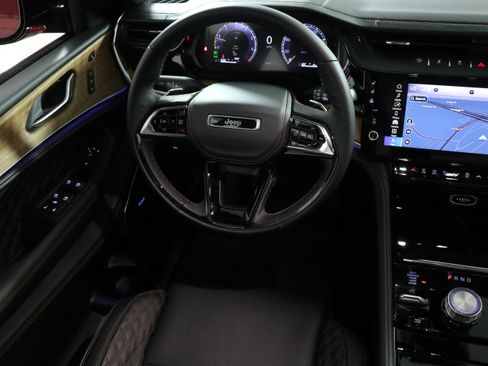 New 2026 Jeep Grand Cherokee Summit AWD/4WD image 16