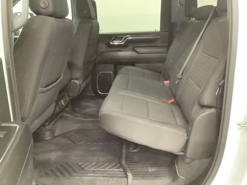 Used 2024 Chevrolet Silverado 2500 LT AWD/4WD image 6