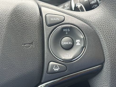 Used 2022 Honda HR-V EX image 29