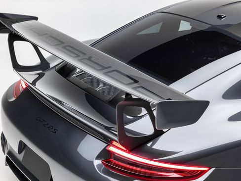 Used 2018 Porsche 911 GT2 RS image 62