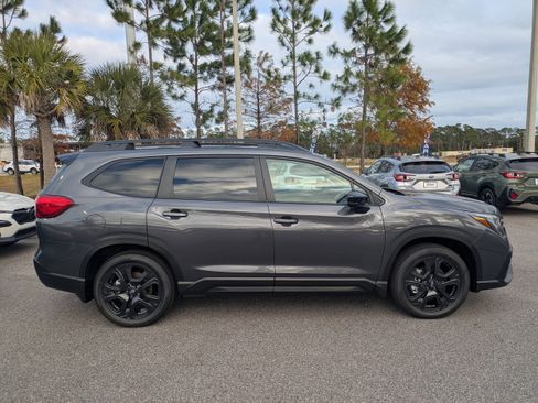 New 2025 Subaru Ascent Bronze Edition image 3