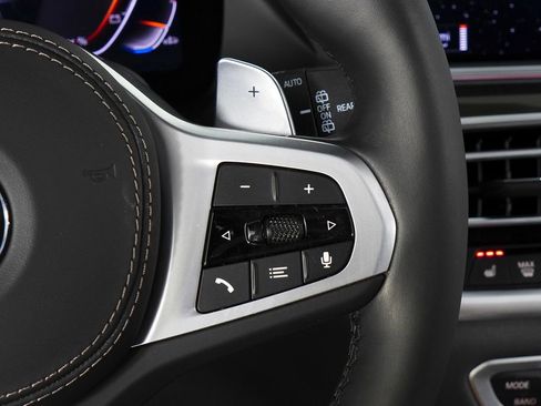 Certified 2023 BMW X5 xDrive40i w/ M Sport Package image 29