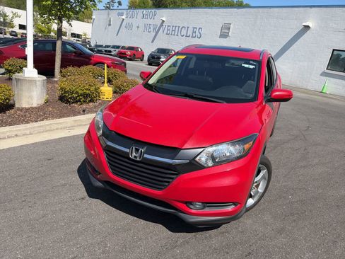 Used 2016 Honda HR-V EX-L image 3