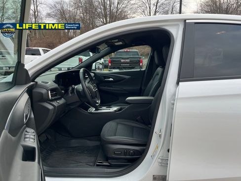 Used 2024 Buick Envista Preferred w/ Convenience I Package image 22