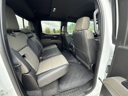 Used 2022 Chevrolet Silverado 1500 ZR2 AWD/4WD image 17