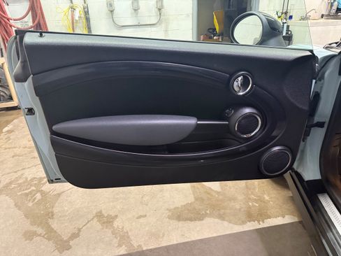 Used 2011 MINI Cooper S image 28