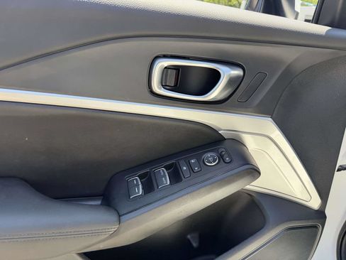 Used 2025 Acura Integra FWD image 24