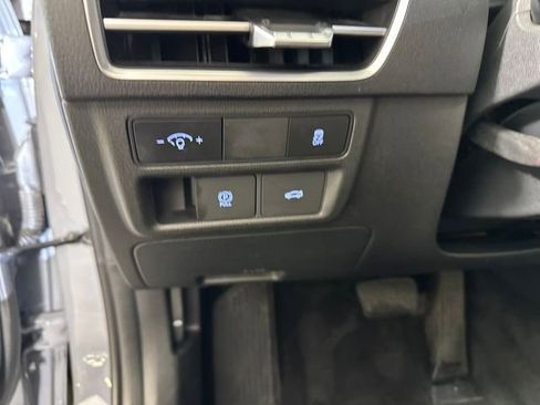 Used 2024 Hyundai Sonata SEL w/ Convenience Package FWD image 19
