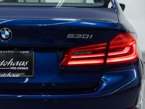 Used 2019 BMW 530i xDrive w/ Premium Package AWD/4WD image 8