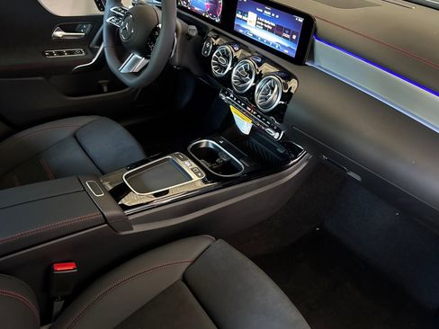 New 2026 Mercedes-Benz CLA 250 image 18