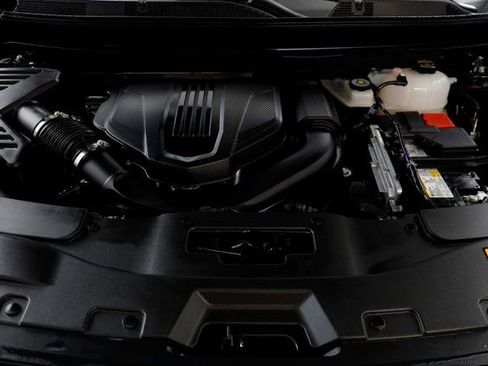 Used 2025 GMC Acadia Elevation image 25