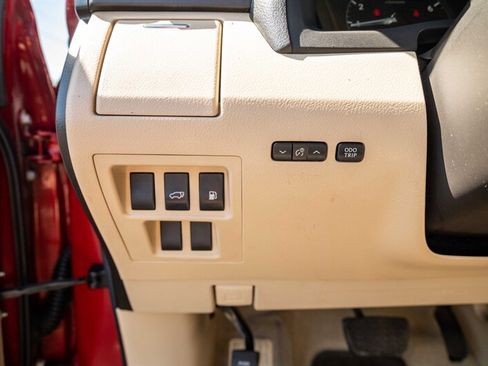 Used 2012 Lexus RX 350 FWD w/ Premium Pkg image 12