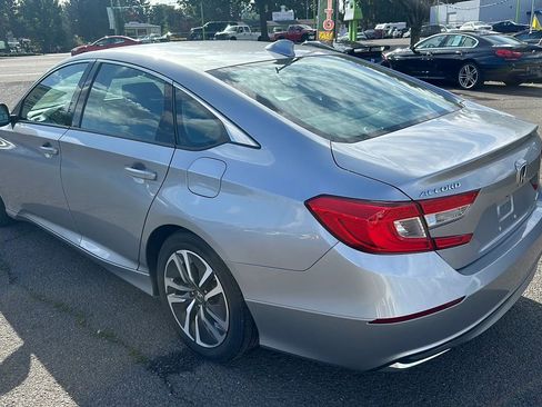 Used 2021 Honda Accord Hybrid image 6