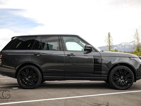 Used 2022 Land Rover Range Rover P525 Westminster Edition AWD/4WD image 15