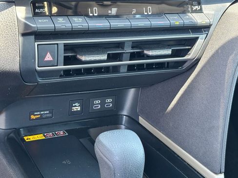 Used 2026 Toyota Camry LE FWD image 25