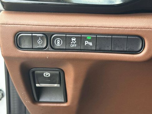 Used 2023 Acura MDX FWD w/ Technology Package image 35