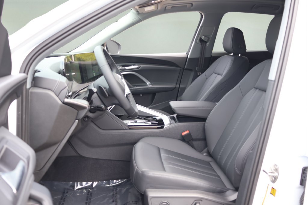 New 2026 Audi Q5 2.0T AWD/4WD image 11