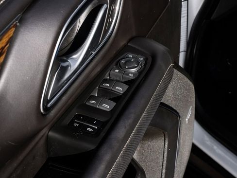 Used 2022 Chevrolet Suburban Premier image 47