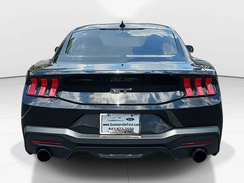 Used 2024 Ford Mustang GT RWD image 5