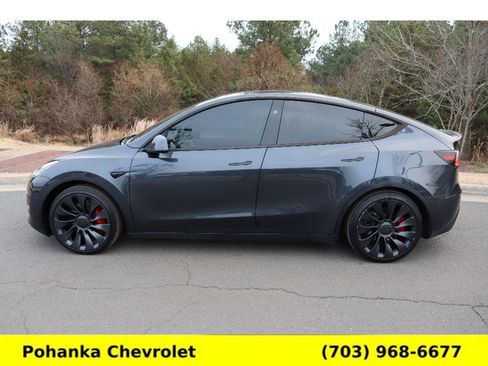 Used 2024 Tesla Model Y Performance image 4