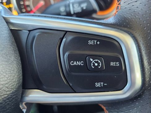 Used 2021 Jeep Gladiator Mojave AWD/4WD image 30