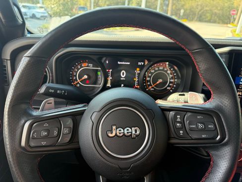 Used 2024 Jeep Wrangler Unlimited Rubicon 392 image 48