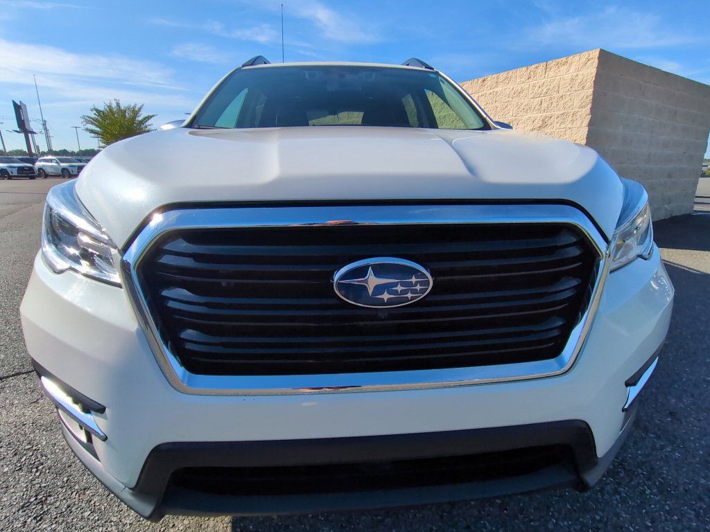 Used 2021 Subaru Ascent Touring AWD/4WD image 2