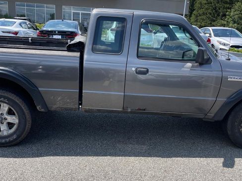 Used 2006 Ford Ranger XLT AWD/4WD image 3